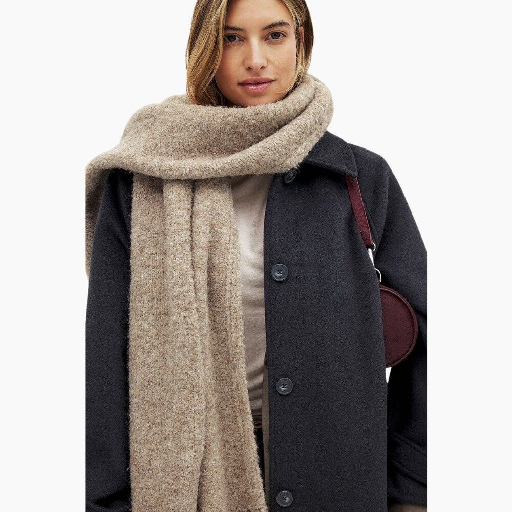 NA-KD Knitted Scarf NWT